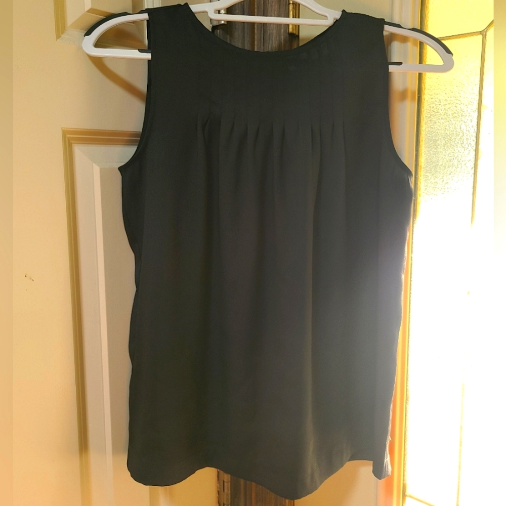 LOFT Black Pleated Top Dressy Tank Top Blouse